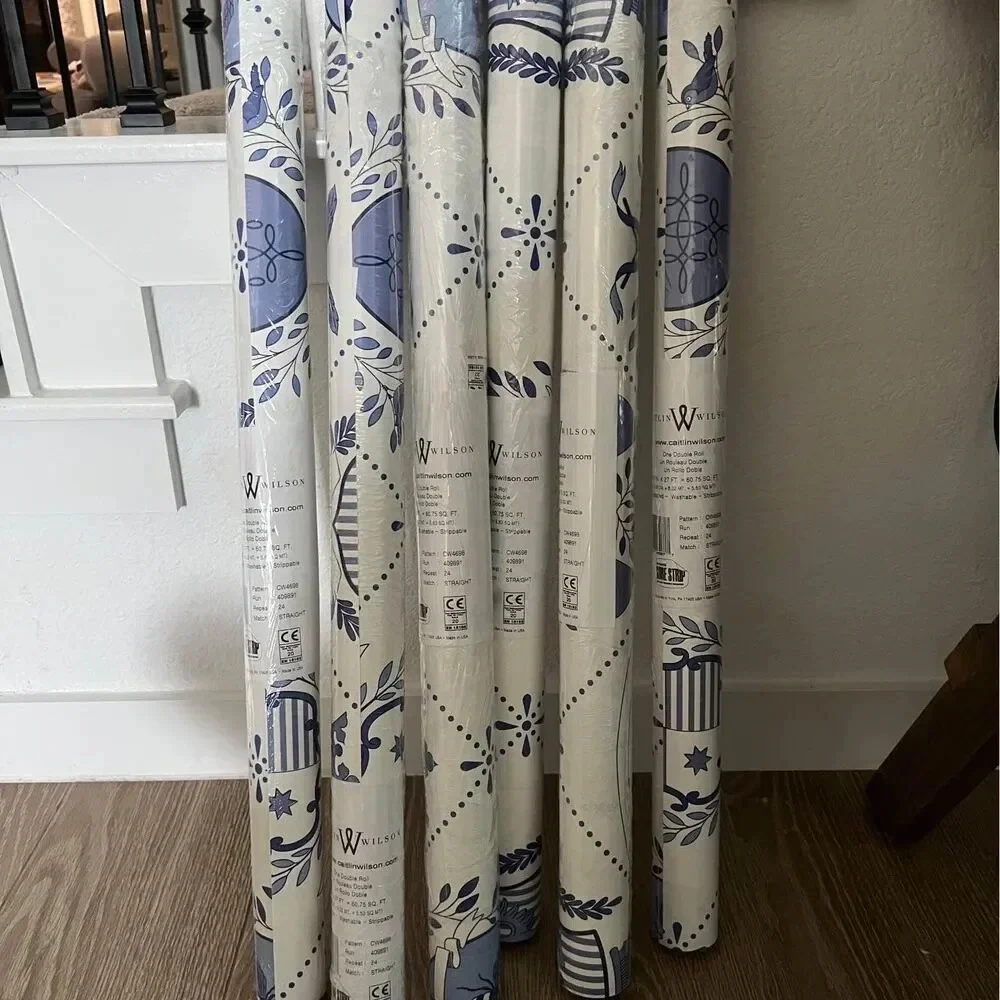 Caitlin Wilson Blue Royal Crest Pre-pasted Wallpaper Double Rolls‎ Baby Nursery